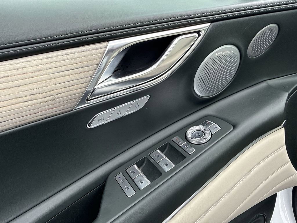 Used 2025 Genesis GV80 2.5T Prestige image 29