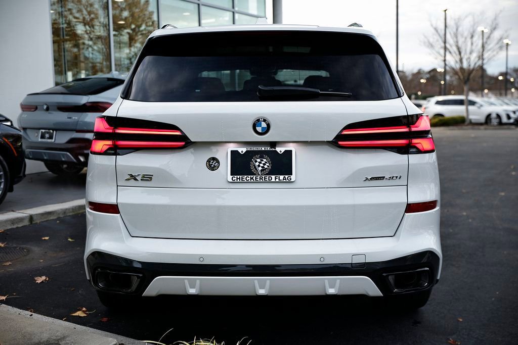 New 2026 BMW X5 xDrive40i w/ M Sport Package image 10