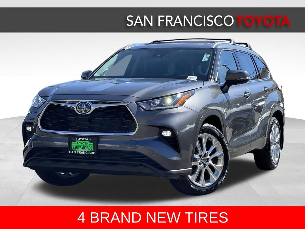 Used 2023 Toyota Highlander Limited image 1
