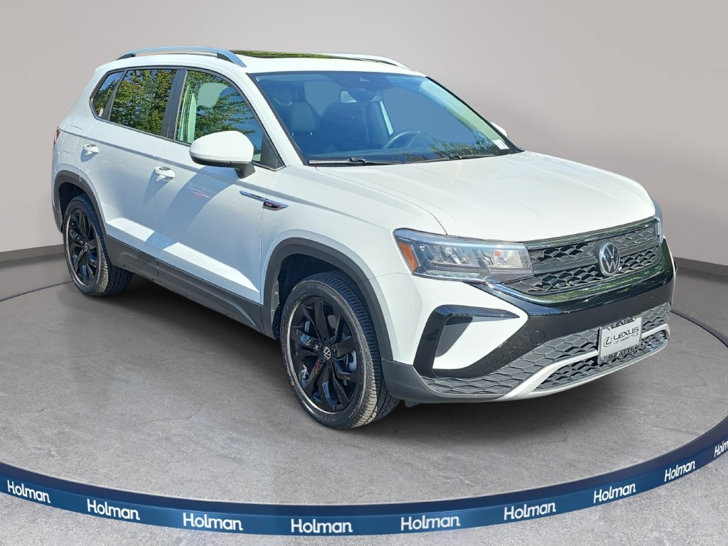 Used 2022 Volkswagen Taos SE AWD/4WD image 4