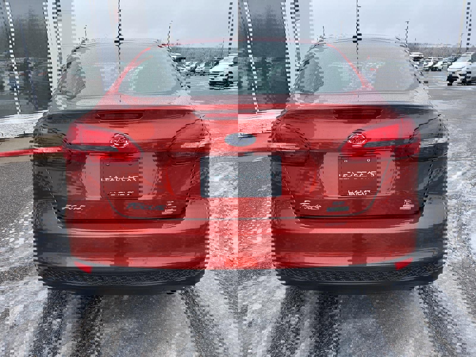 Used 2018 Ford Focus SE image 9