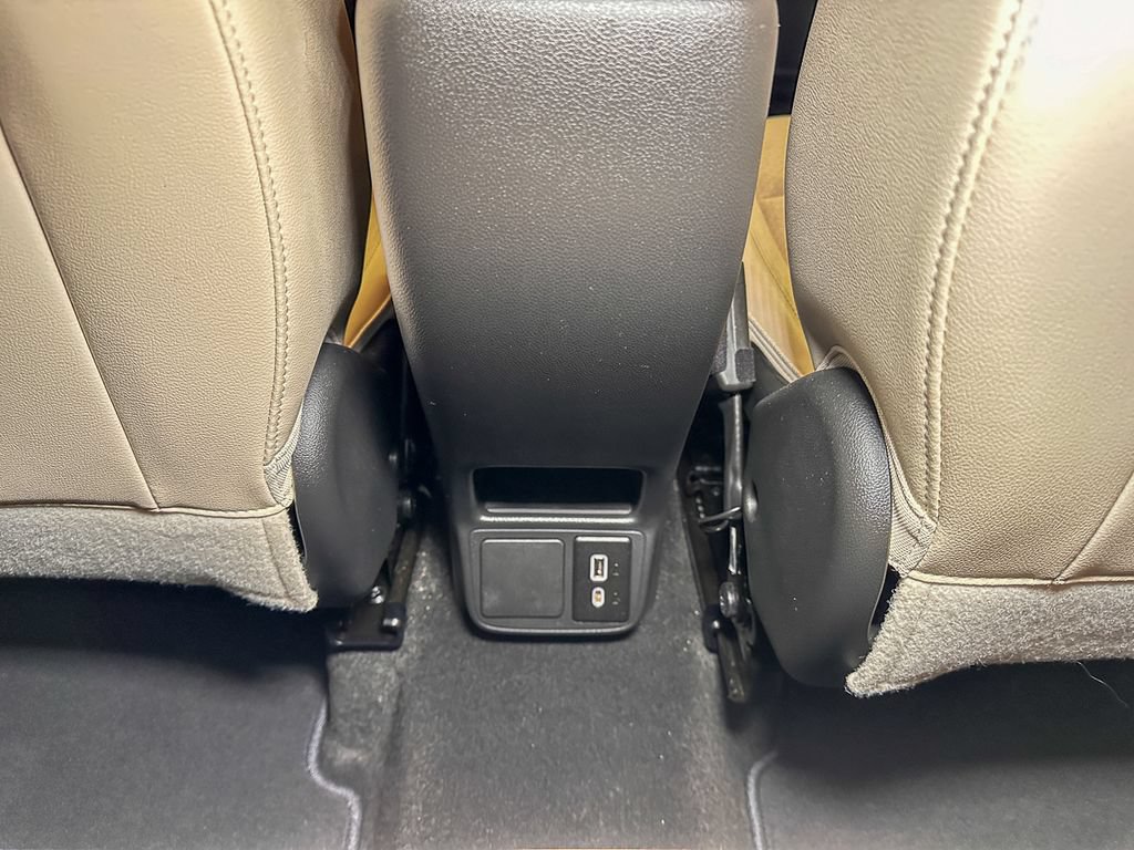 Used 2024 Buick Encore GX Preferred AWD/4WD image 24