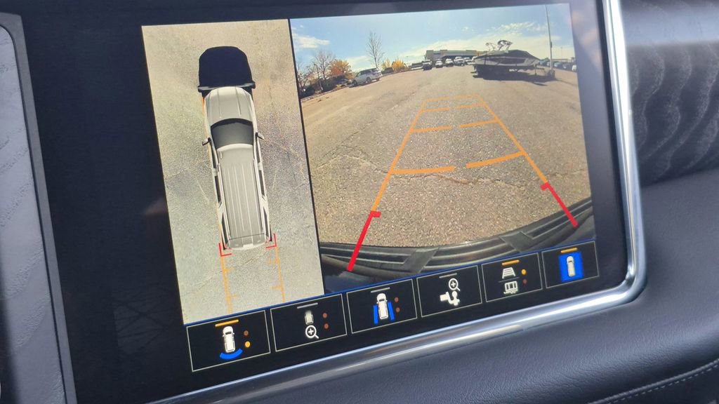 Used 2022 GMC Yukon Denali image 23