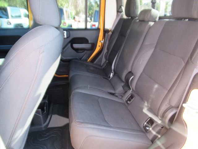 Used 2021 Jeep Gladiator Sport image 28