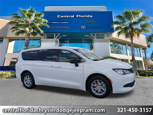 New 2026 Chrysler Voyager LX image 1