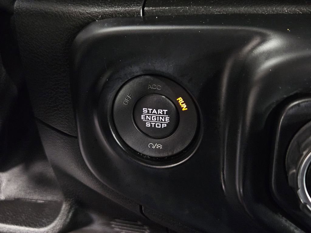Used 2021 Jeep Wrangler Unlimited Sahara image 19