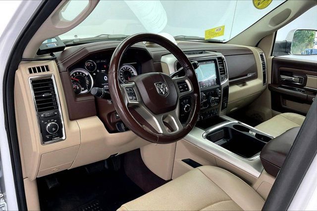 Used 2018 RAM 2500 Laramie w/ Convenience Group AWD/4WD image 14