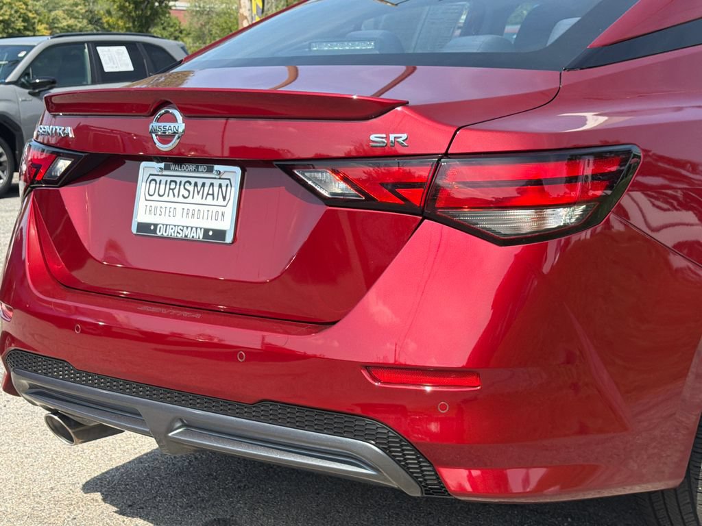Used 2022 Nissan Sentra SR FWD image 6