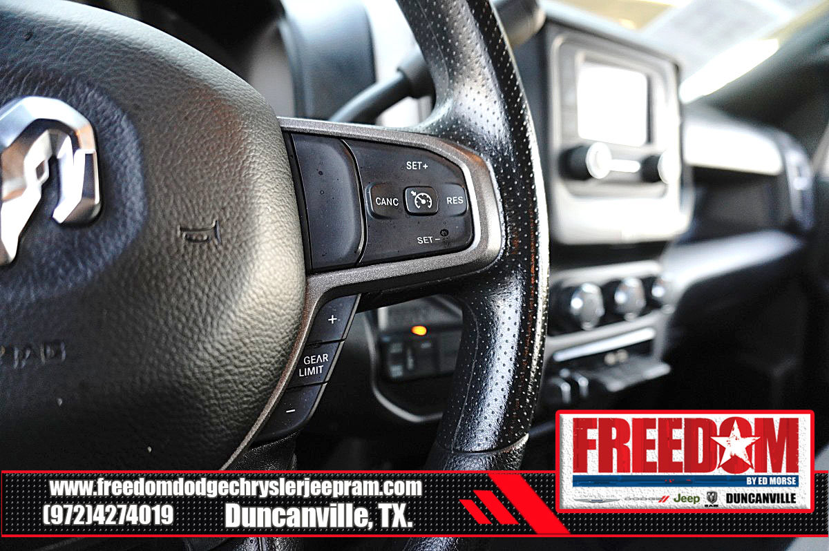 Used 2024 RAM 3500 Tradesman w/ Chrome Appearance Group AWD/4WD image 27