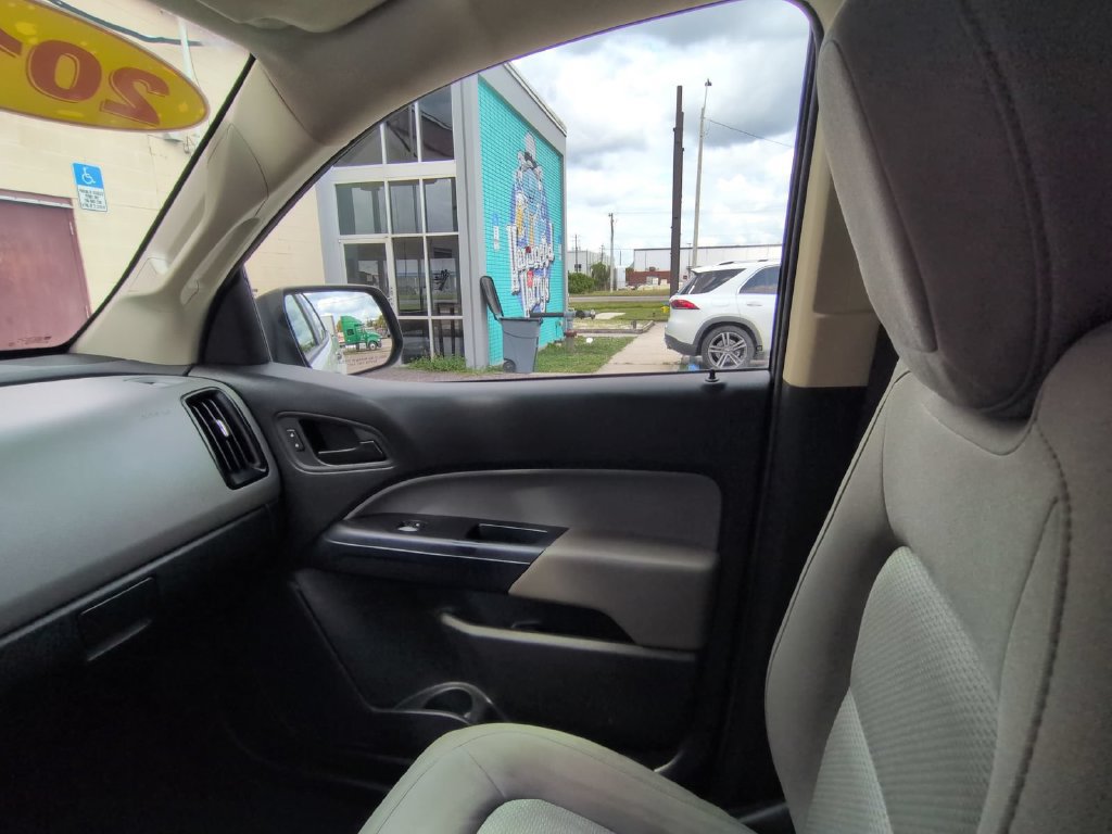 Used 2019 Chevrolet Colorado W/T w/ WT Convenience Package AWD/4WD image 28