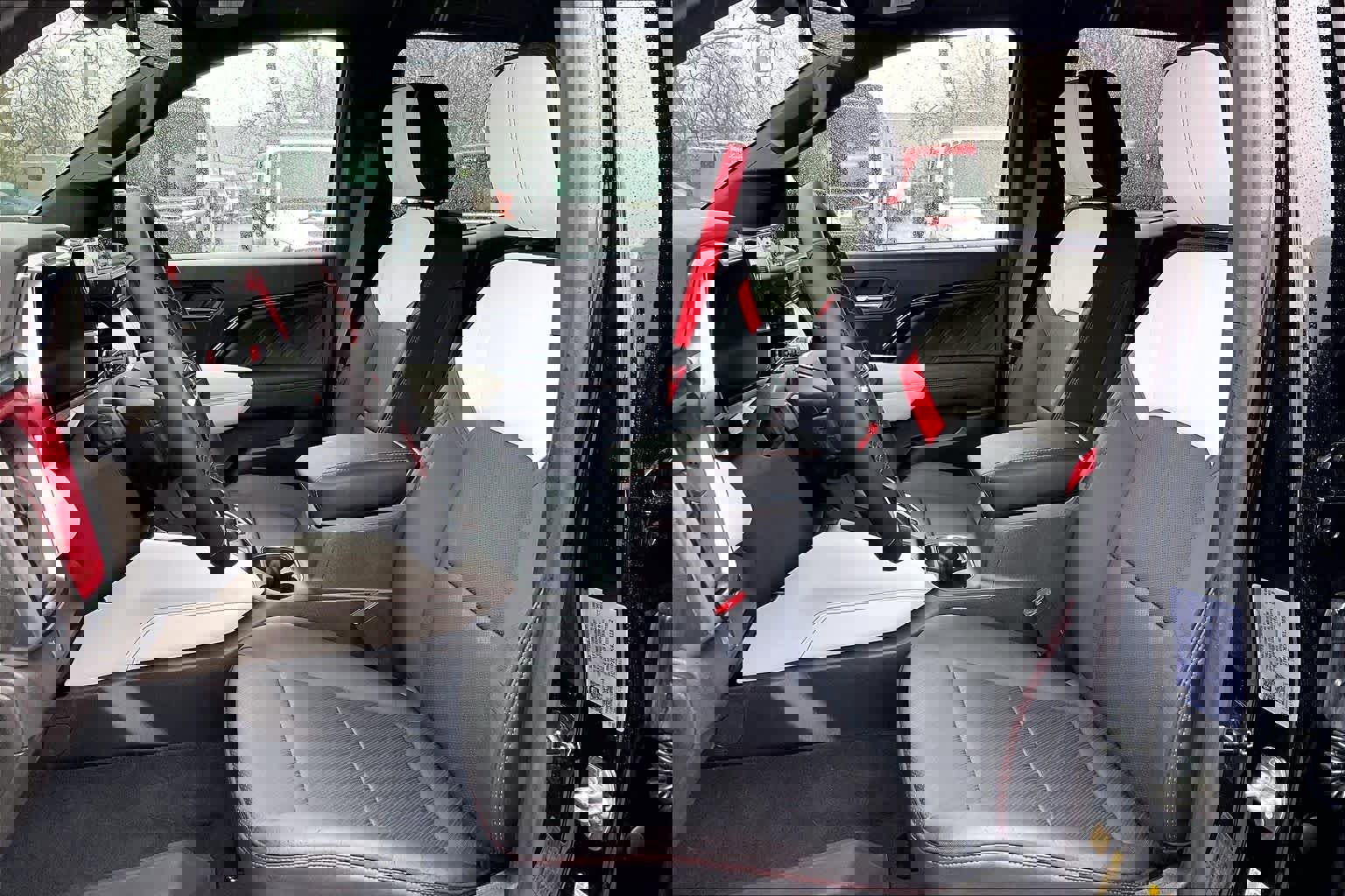 Used 2025 GMC Canyon AT4 w/ AT4X Package image 7