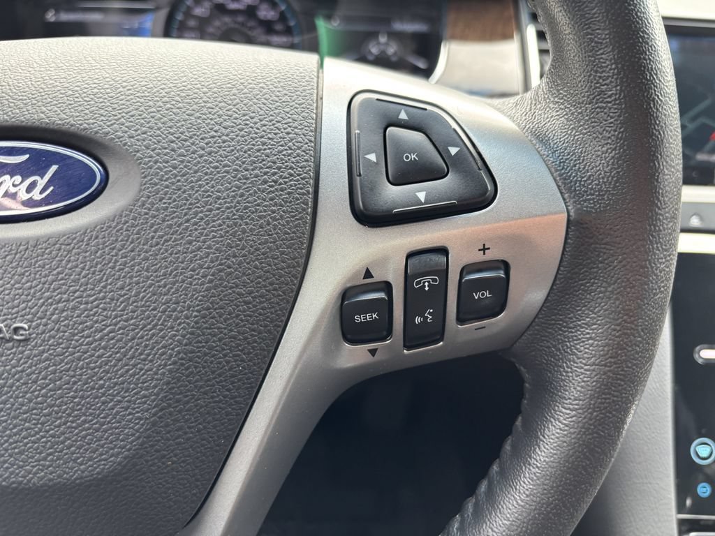 Used 2019 Ford Taurus Limited AWD/4WD image 15