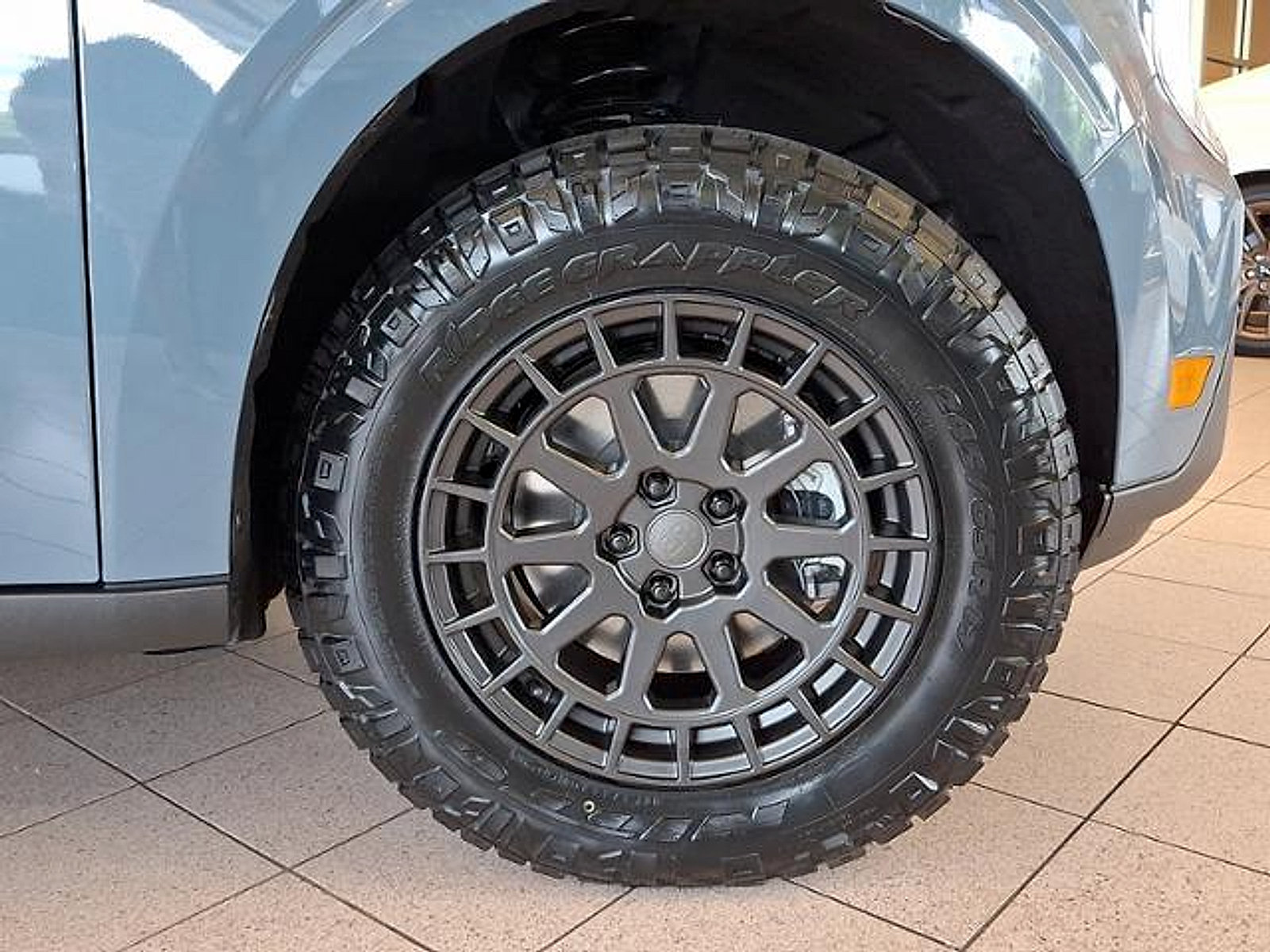 New 2026 Ford Maverick XLT w/ XLT Luxury Package FWD image 5