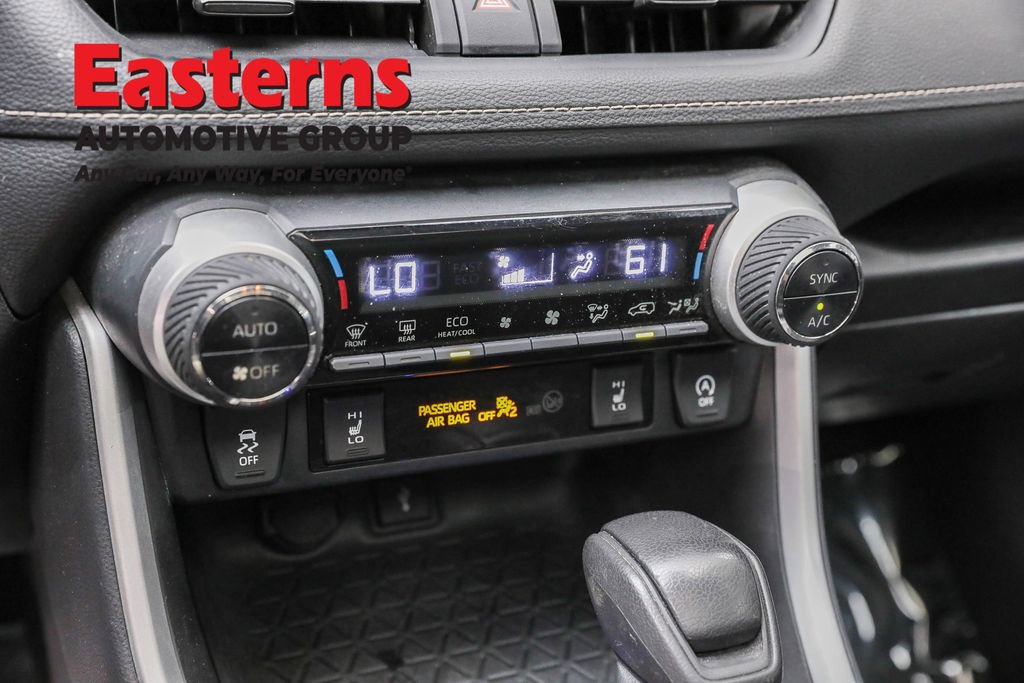 Used 2021 Toyota RAV4 XLE w/ Convenience Package image 20