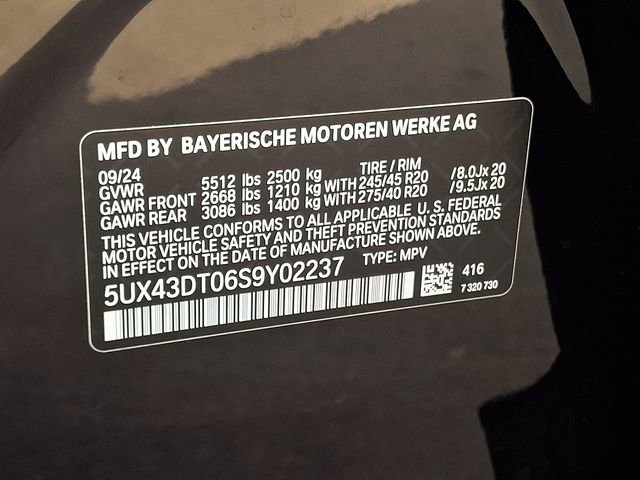 Used 2025 BMW X4 M40i w/ Premium Package image 28