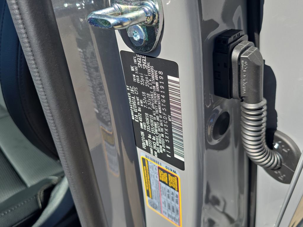 New 2026 Kia Sportage EX image 34