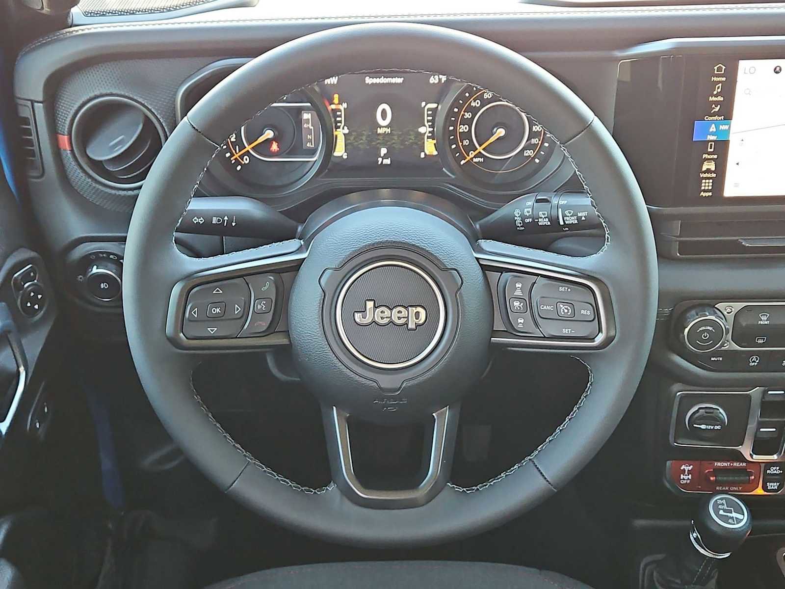 New 2026 Jeep Wrangler Unlimited Rubicon w/ Technology Group image 21