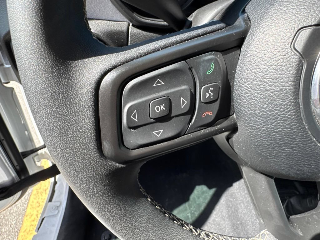 Used 2025 Jeep Wrangler Unlimited Sport AWD/4WD image 39