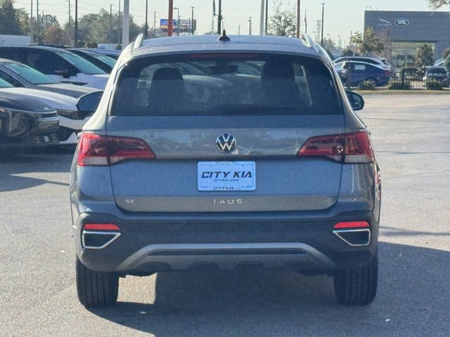 Used 2024 Volkswagen Taos SE image 5