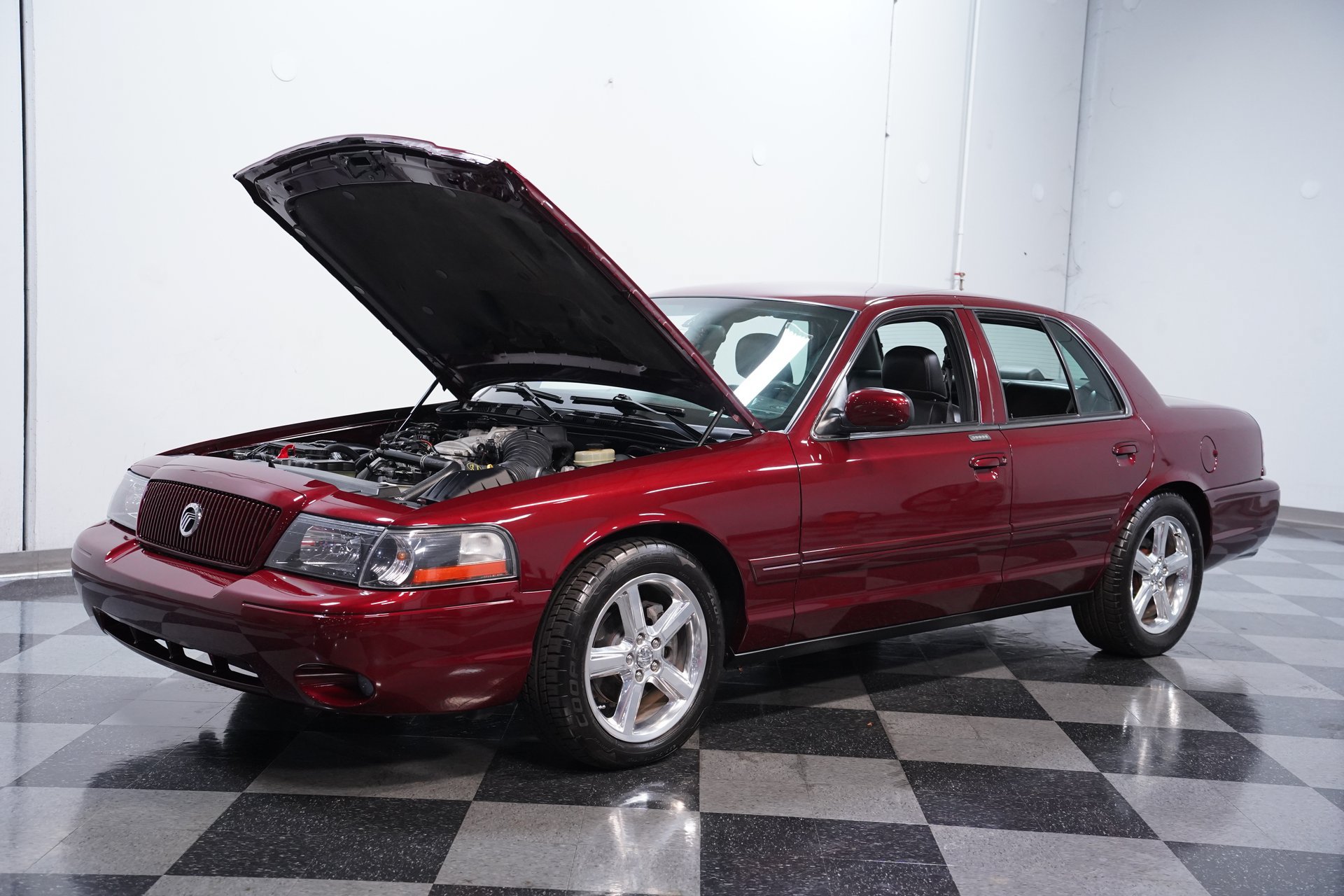 Used 2004 Mercury Marauder RWD image 25