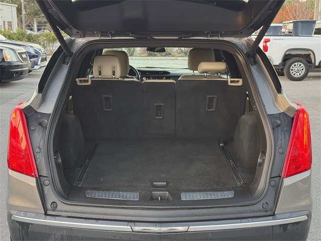 Used 2017 Cadillac XT5 Luxury image 12