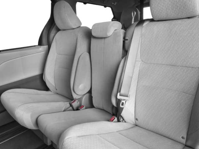 Used 2017 Toyota Sienna LE FWD image 9