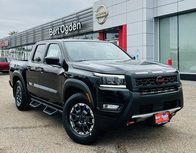 New 2026 Nissan Frontier Pro-X w/ Tow Package