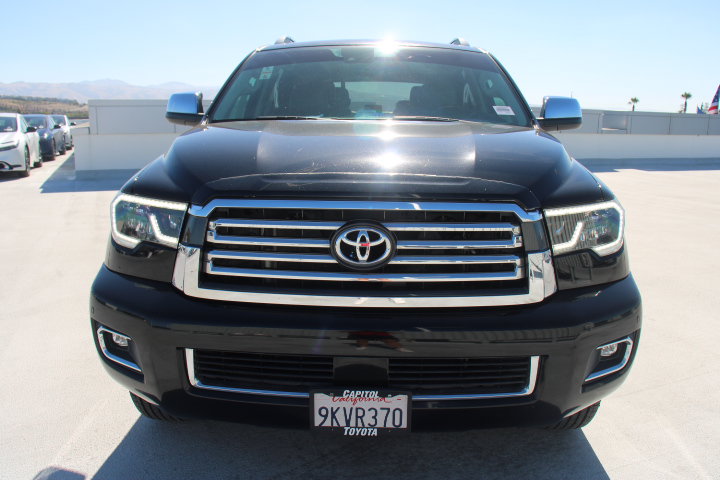 Used 2020 Toyota Sequoia Platinum AWD/4WD image 8