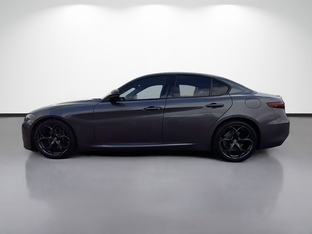 Used 2018 Alfa Romeo Giulia Ti Sport w/ Quick Order Package 22U Sport image 6
