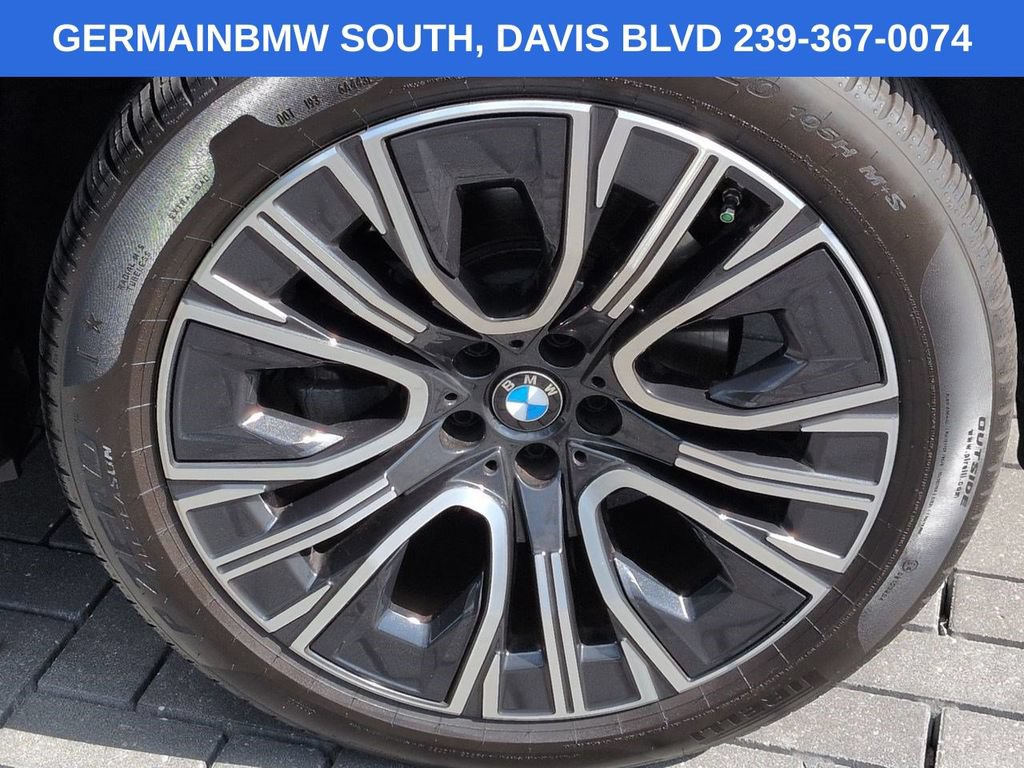 Used 2025 BMW X3 xDrive30i w/ Premium Package AWD/4WD image 12