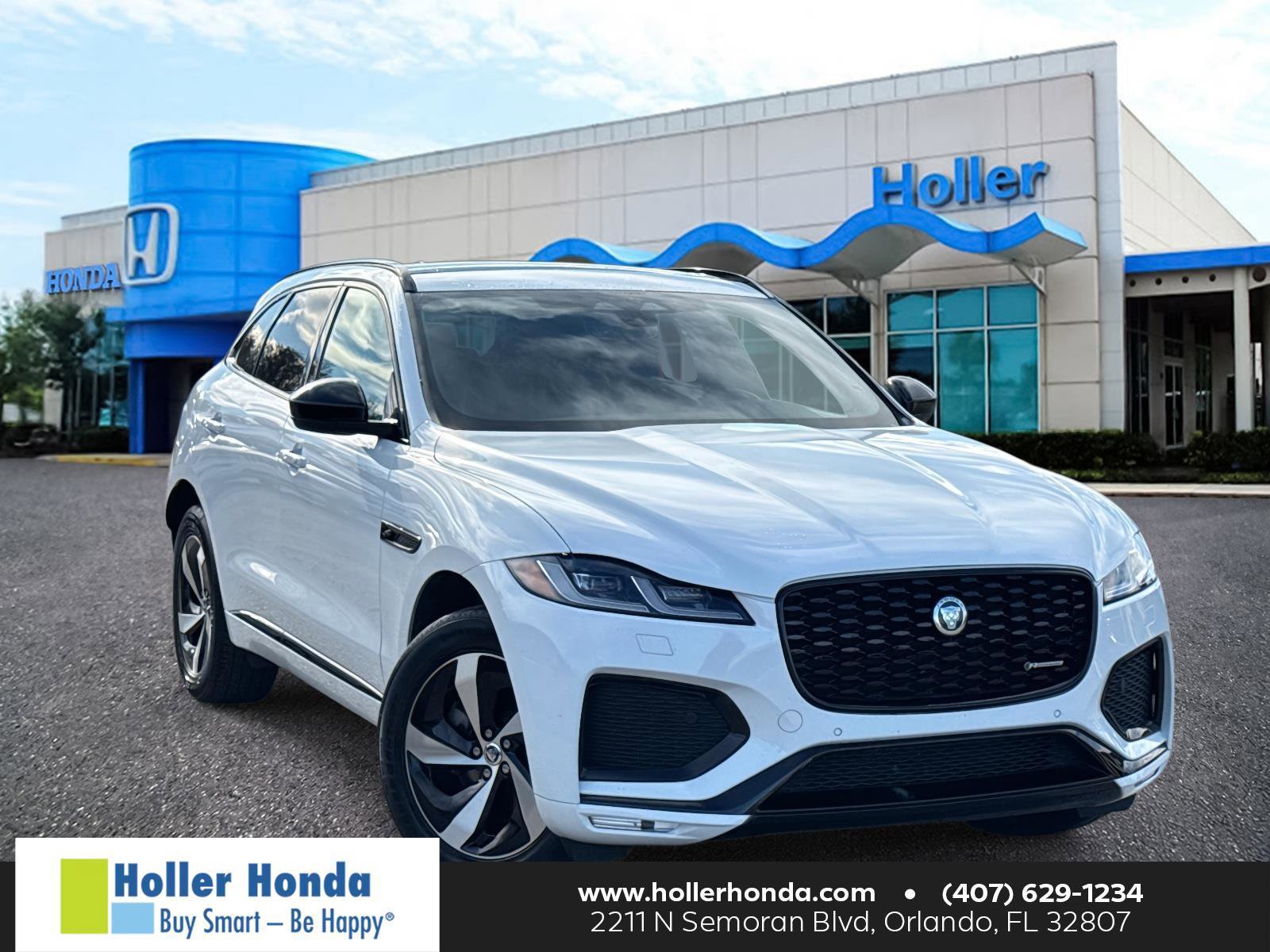 Used 2024 Jaguar F-PACE R-Dynamic S image 1