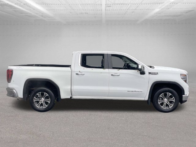 Used 2026 GMC Sierra 1500 SLT AWD/4WD image 5