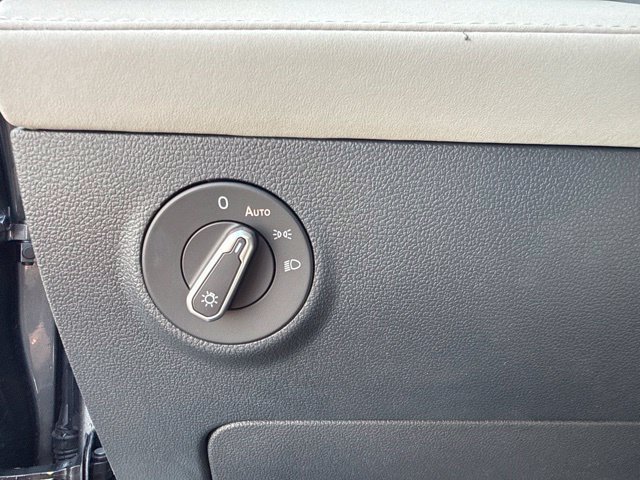 New 2026 Volkswagen Taos SE AWD/4WD image 13