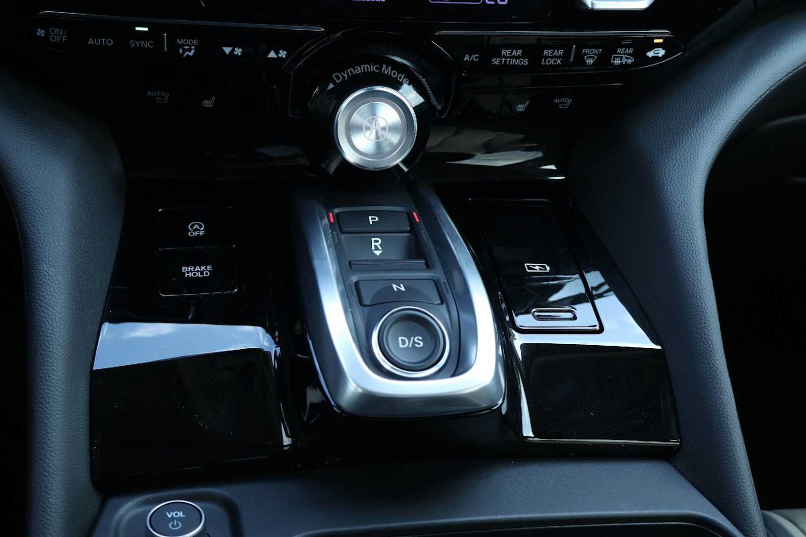 Certified 2025 Acura MDX FWD image 17