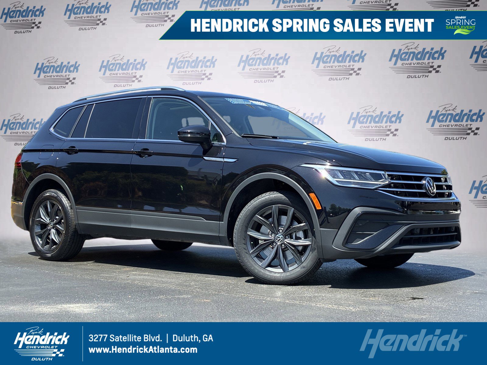 Used 2024 Volkswagen Tiguan SE