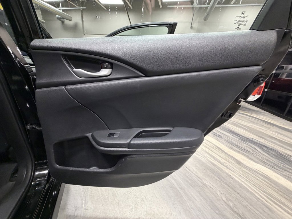 Used 2019 Honda Civic Sport image 40