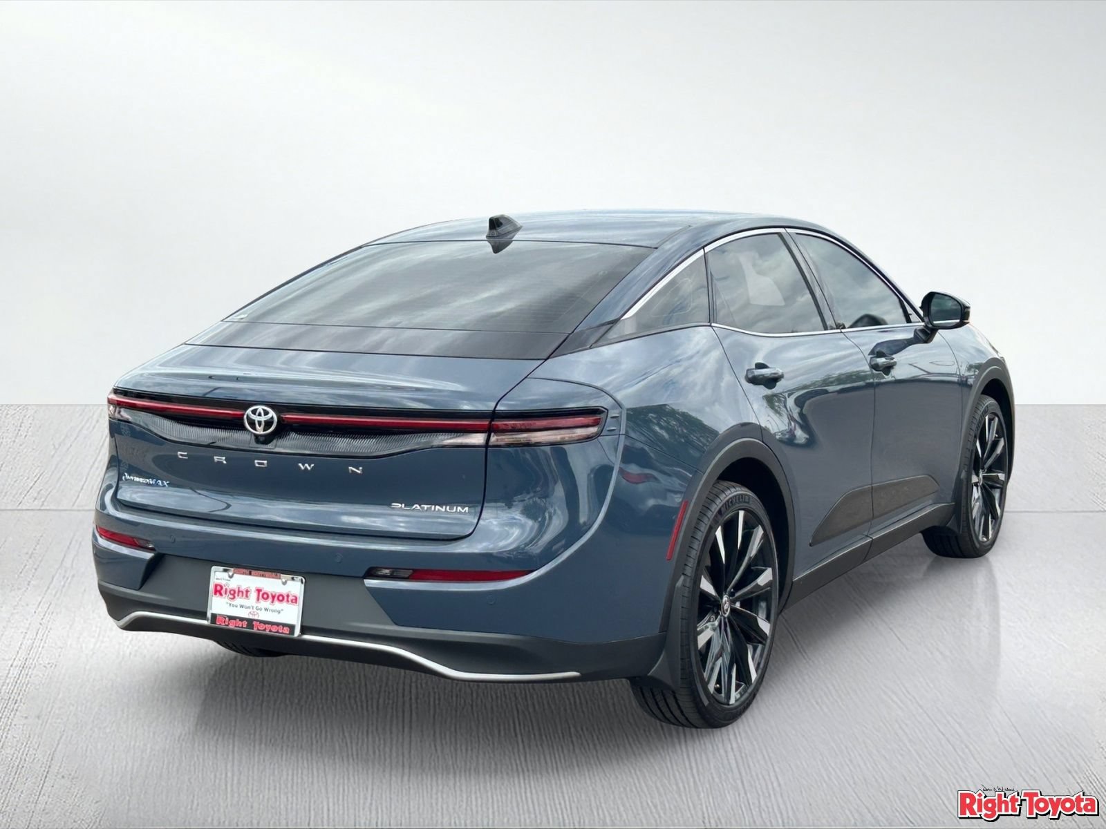 New 2026 Toyota Crown Platinum AWD/4WD image 5