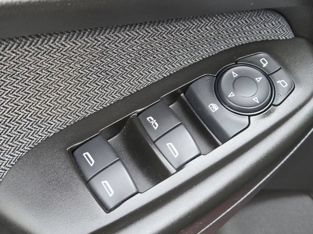 Used 2024 Chevrolet TrailBlazer LT w/ LT Cold Weather Package FWD image 22
