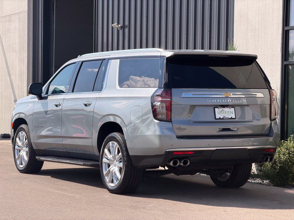 Used 2023 Chevrolet Suburban High Country w/ Max Trailering Package AWD/4WD image 3
