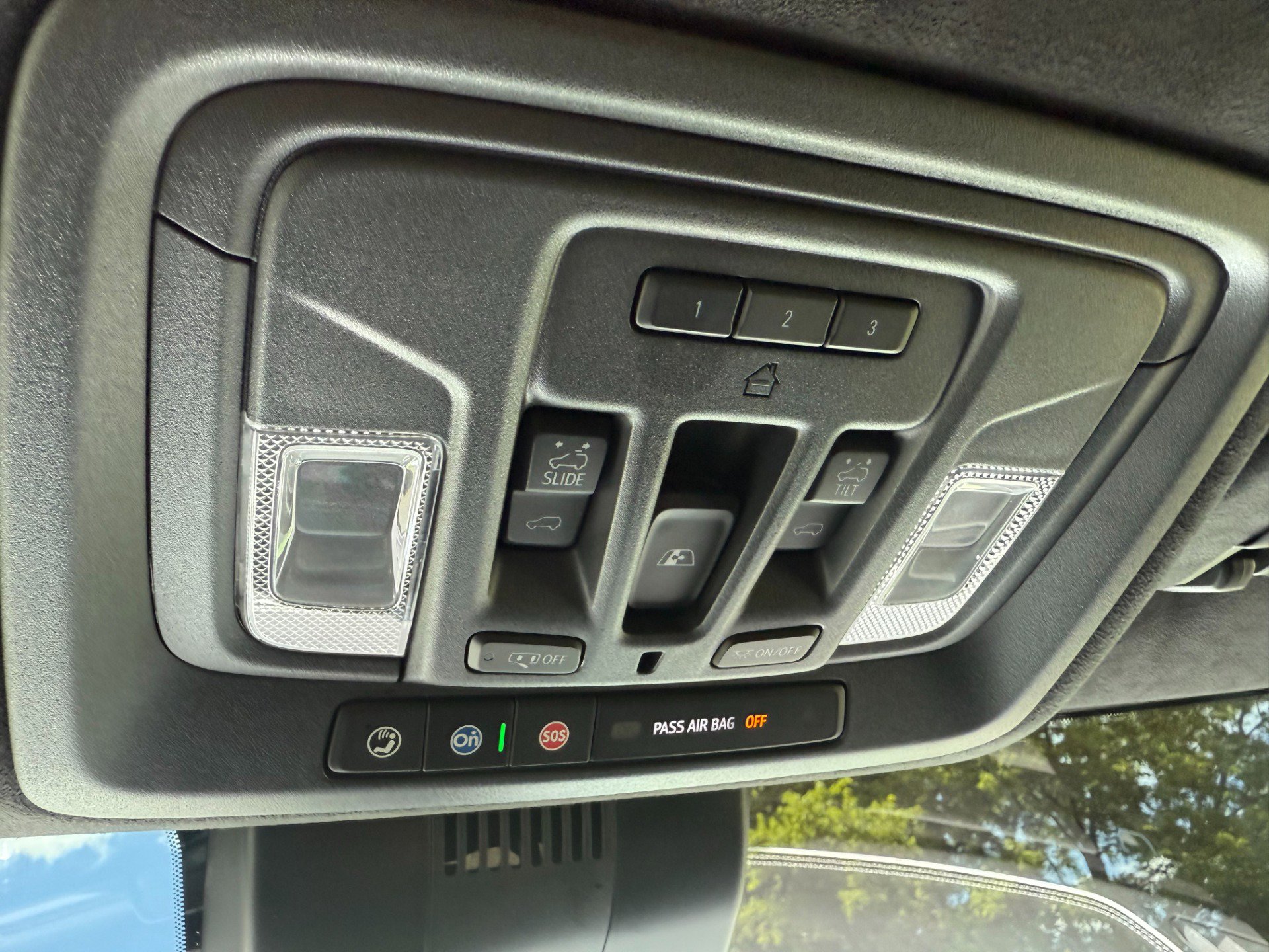 Used 2024 GMC Sierra 1500 AT4X image 61