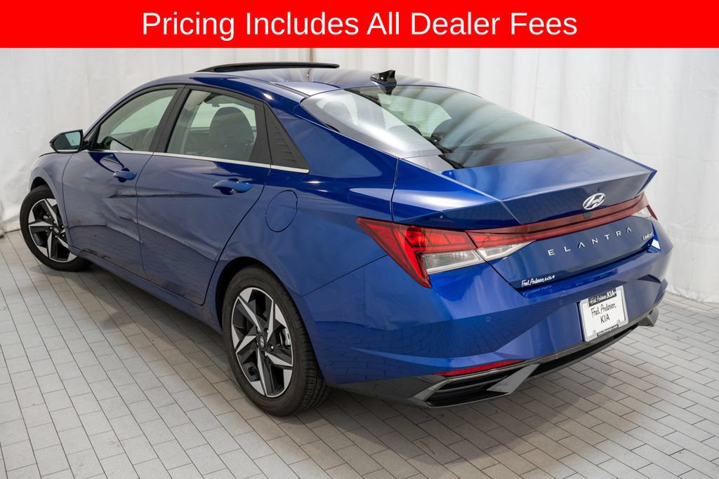 Used 2023 Hyundai Elantra Limited FWD image 3