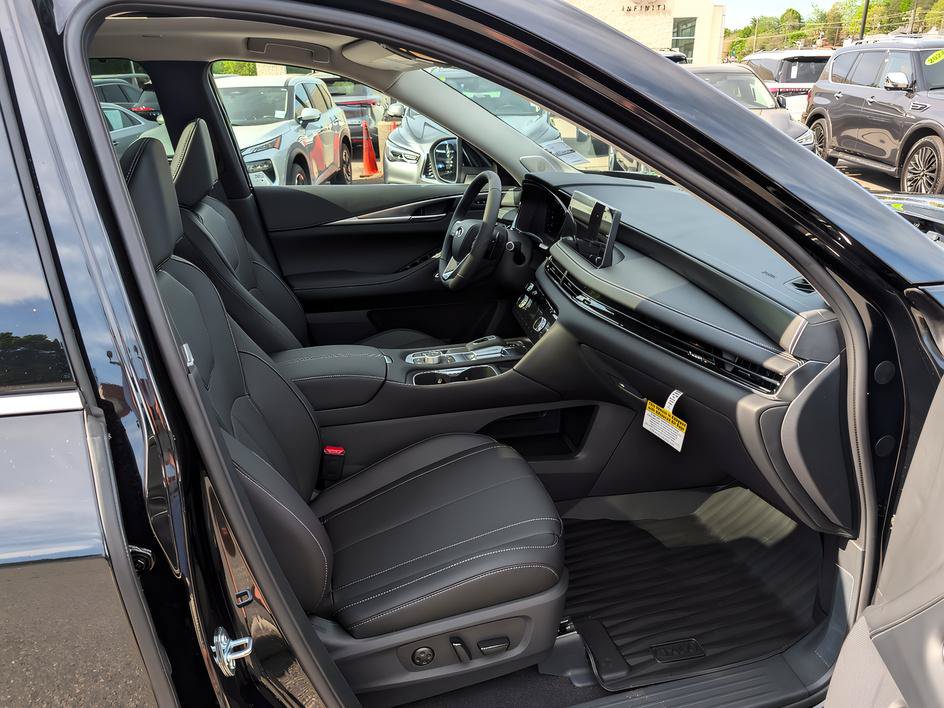 Certified 2026 INFINITI QX60 Luxe FWD image 20