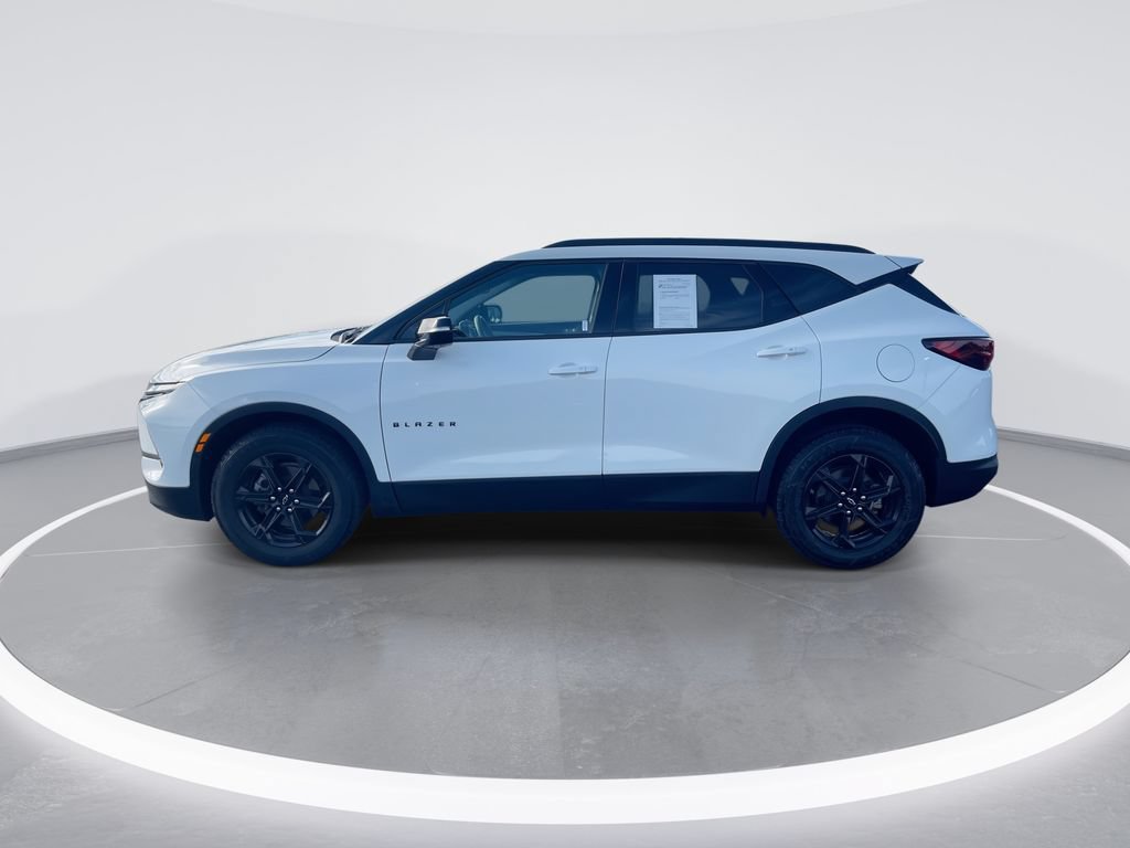 Used 2023 Chevrolet Blazer LT w/ Midnight/Sport Edition AWD/4WD image 5