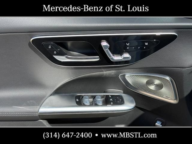 New 2026 Mercedes-Benz C 300 4MATIC Sedan image 13