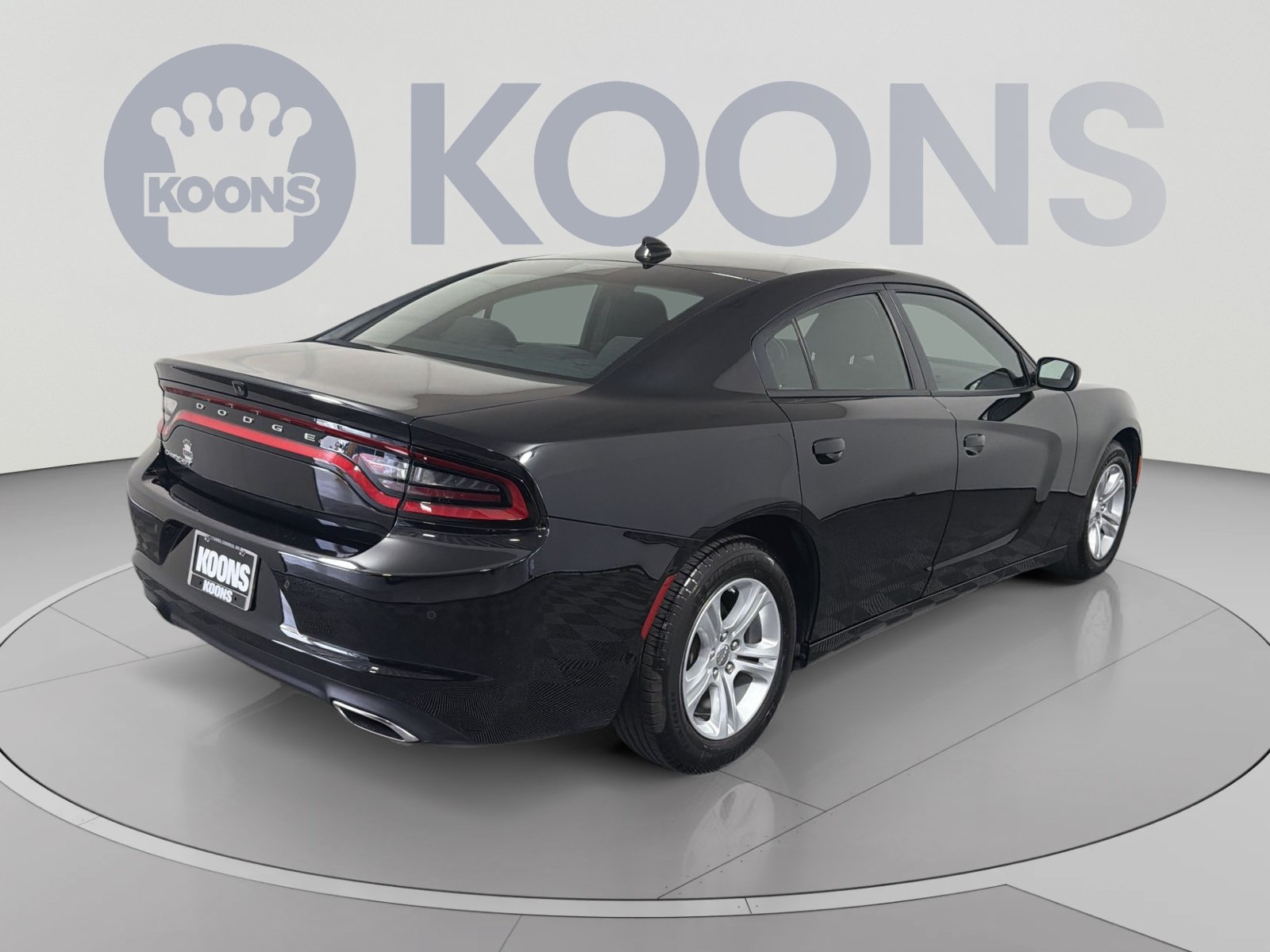 Used 2023 Dodge Charger SXT w/ Cold Weather Package RWD image 7