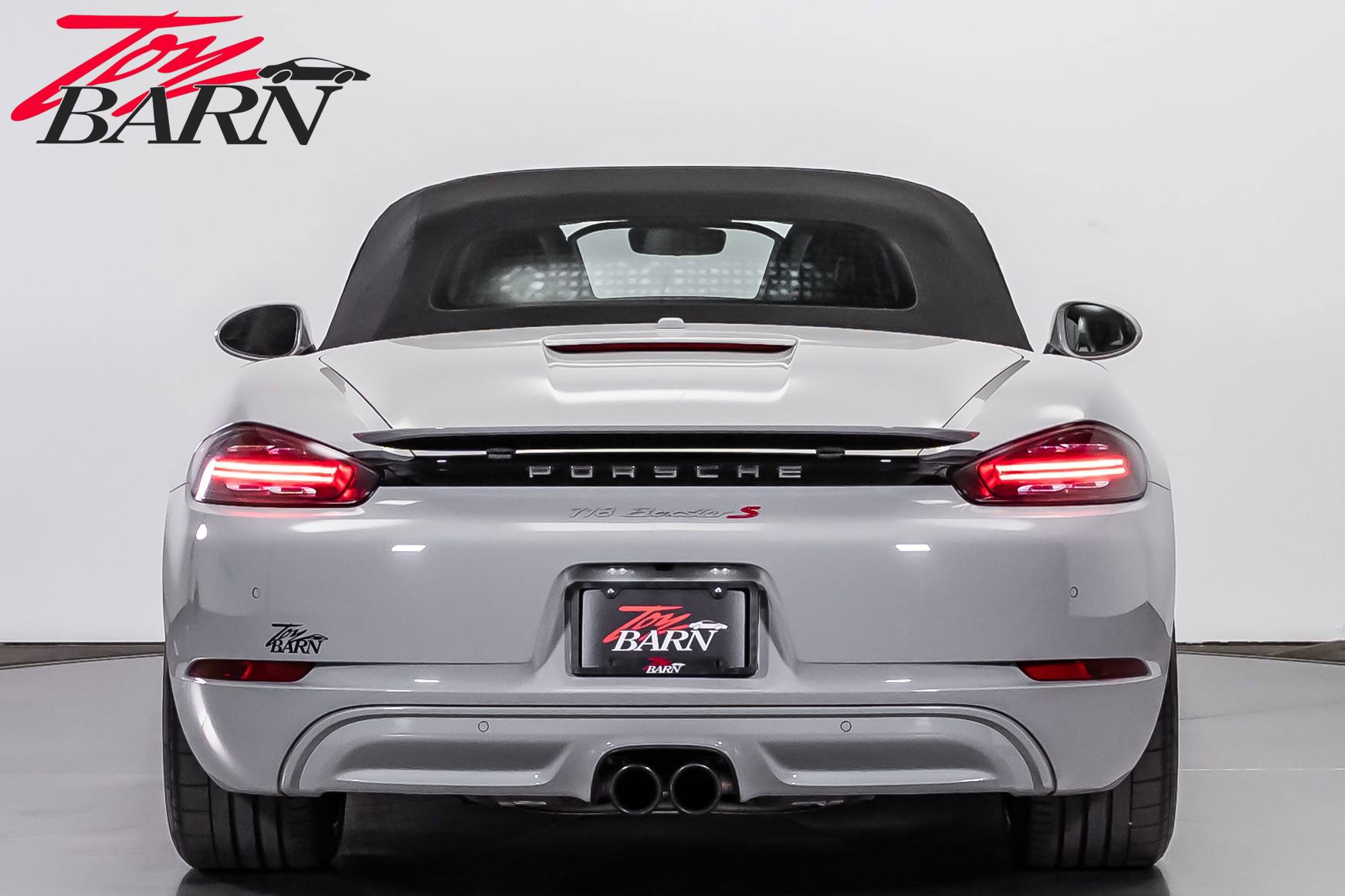 Used 2019 Porsche 718 Boxster S RWD image 12