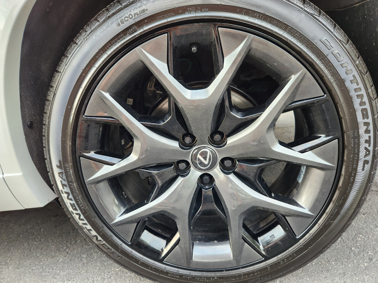 Used 2024 Lexus TX 500h AWD image 38