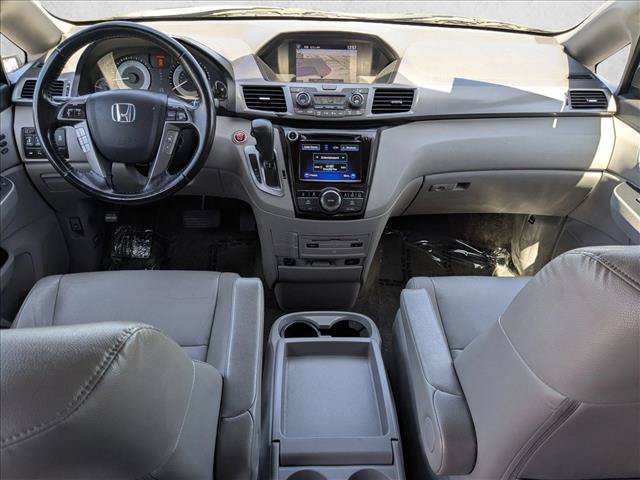 Used 2015 Honda Odyssey Touring Elite image 18