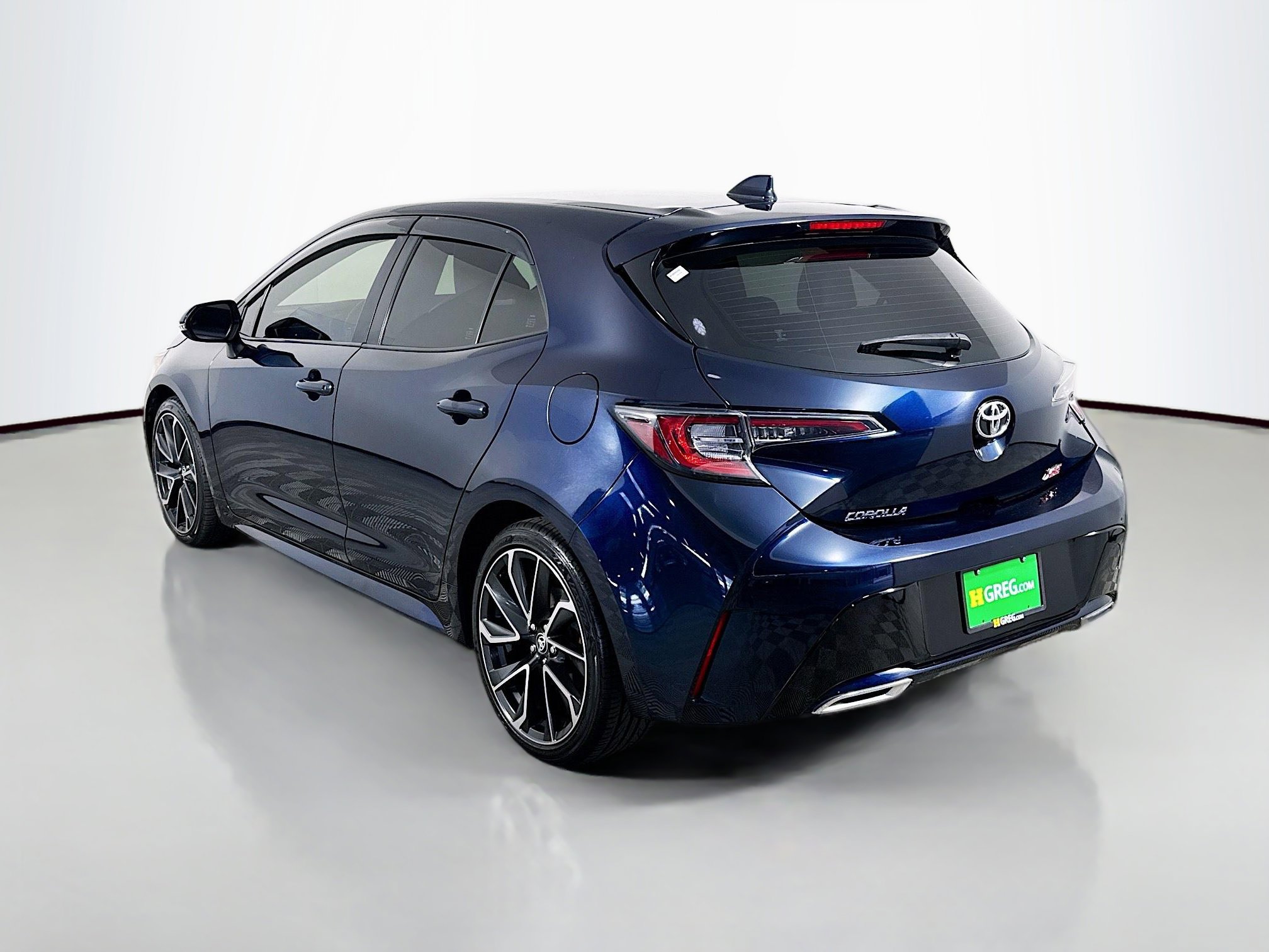 Used 2019 Toyota Corolla XSE FWD image 7