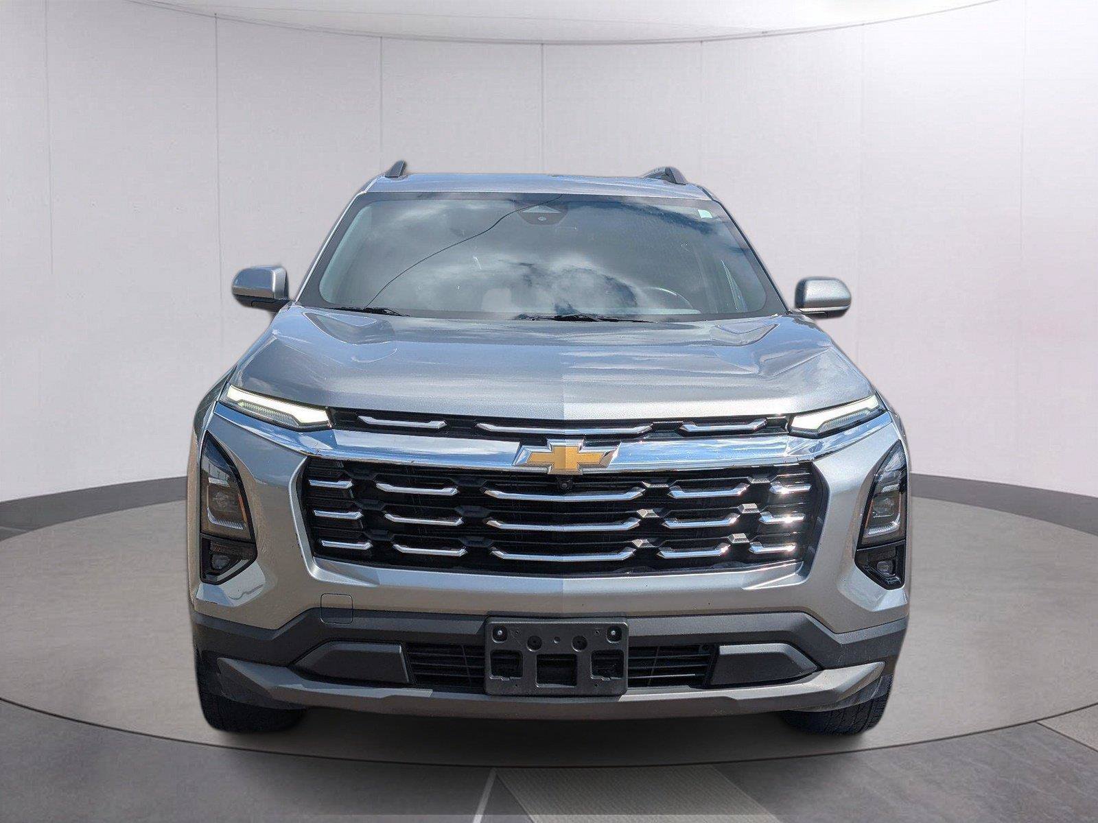Used 2025 Chevrolet Equinox LT w/ Convenience Package II FWD image 8